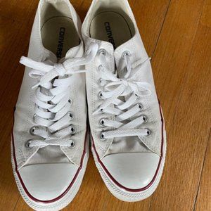 Converse Chuck Taylor Allstars!